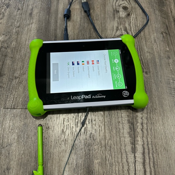 LeapPad Academy Green Tablet - Picture 2 of 5